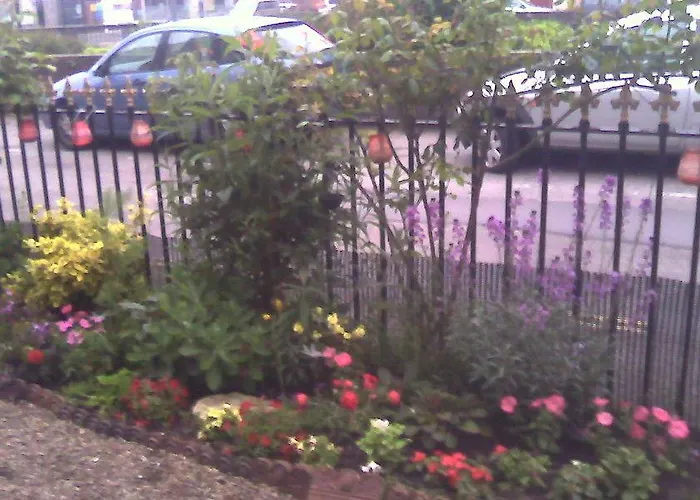 Hotel The Cair Paravel Scarborough